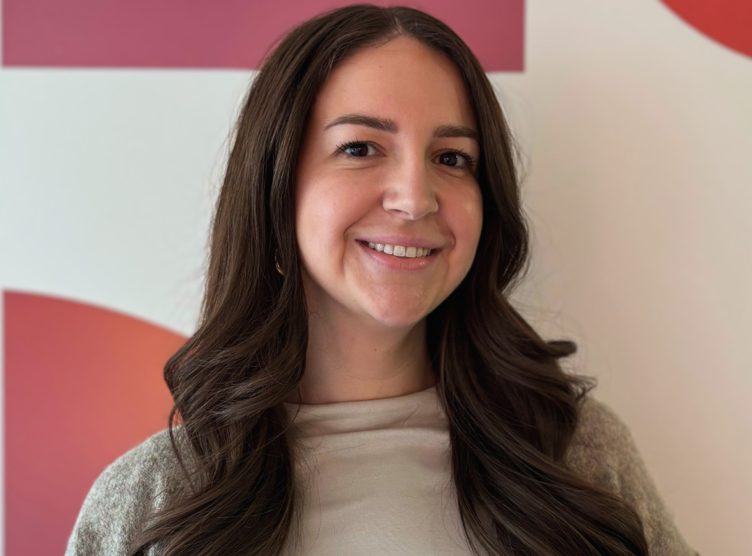 Wil je werken bij Sevagram of heb je vragen over een vacature? Neem contact op met Leonie Raven