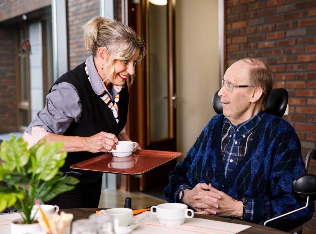 Kom werken in de zorg in één van onze facilitaire functies